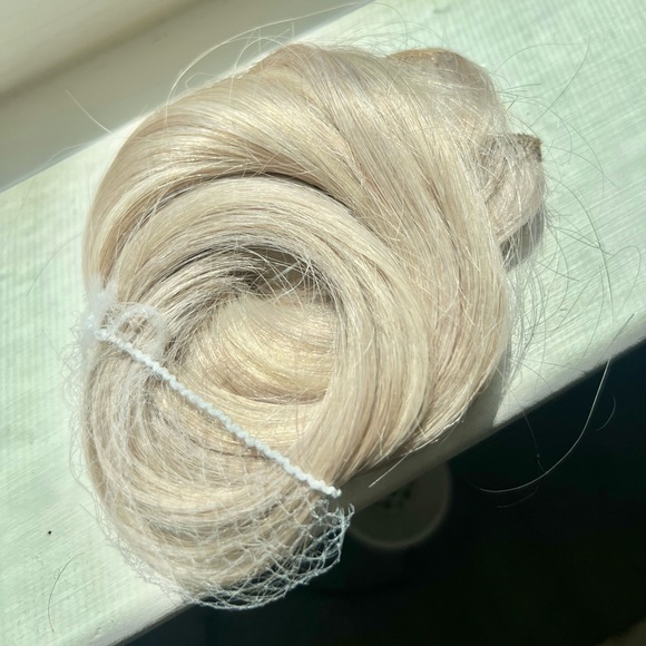 WENNALIFE Real Human Hair Extensions 20 inch Ash Blonde with Platinum highlights - Picture 4 of 9